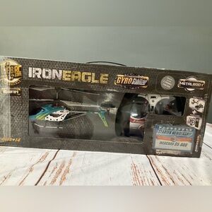 VINTAGE REMOTE CONTROL IRON EAGLE SMALL HELICOPTER
